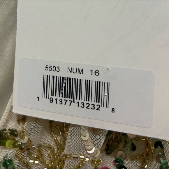 Mac Duggal 5503 NWT LONG SLEEVE FLORAL EMBELLISHED GOWN - Picture 11 of 11